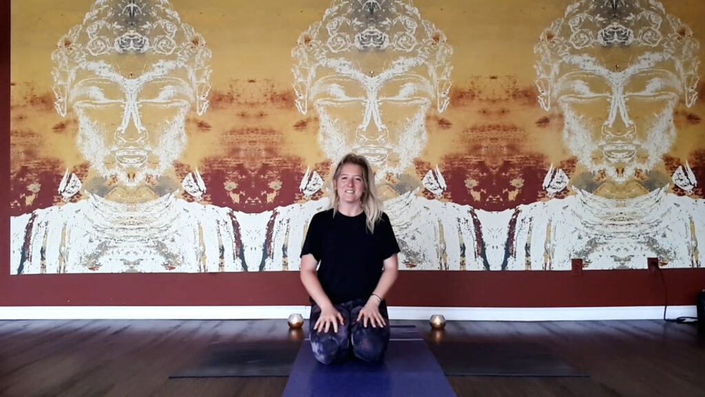 hatha for hips with hailey smith 25 minutes vimeo thumbnail