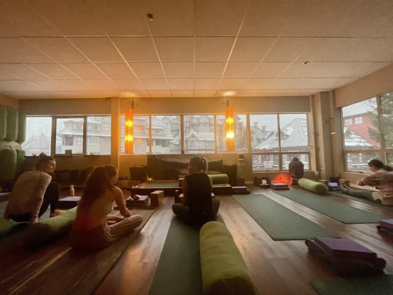 Simple Head-to-Toe Wellness Habits for Everyday Health in Whistler 1 Yoga teacher training